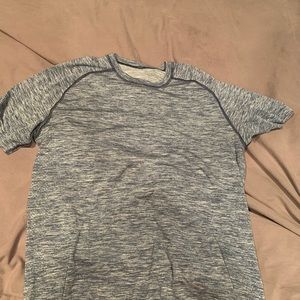 Lulu lemon shirt great shape